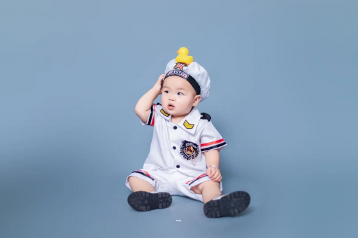 成都试管代怀宝宝手心脚心烫